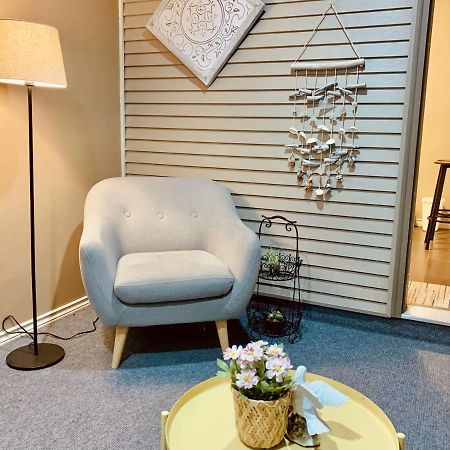 Scorpio House Langley Room B ภายนอก รูปภาพ