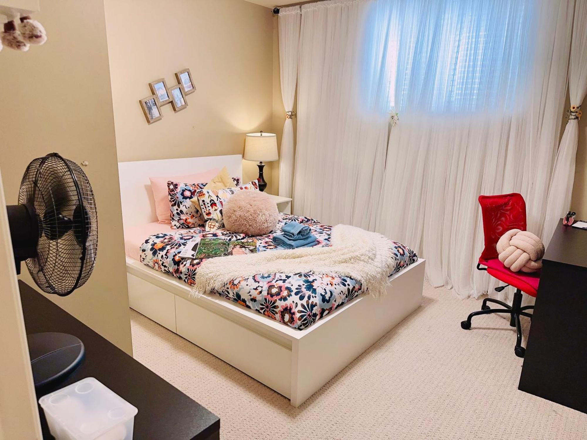 Scorpio House Langley Room B ภายนอก รูปภาพ