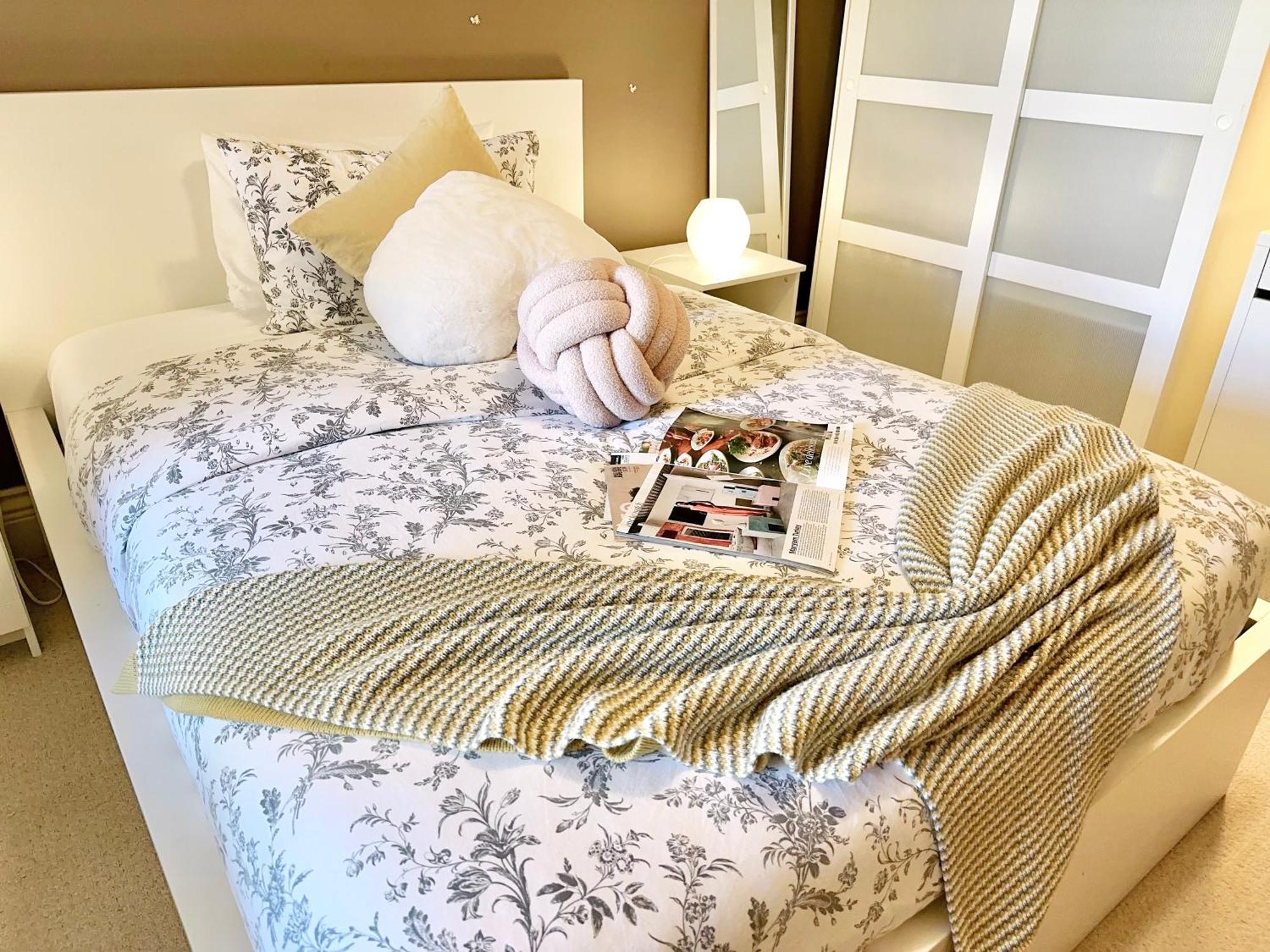Scorpio House Langley Room B ภายนอก รูปภาพ