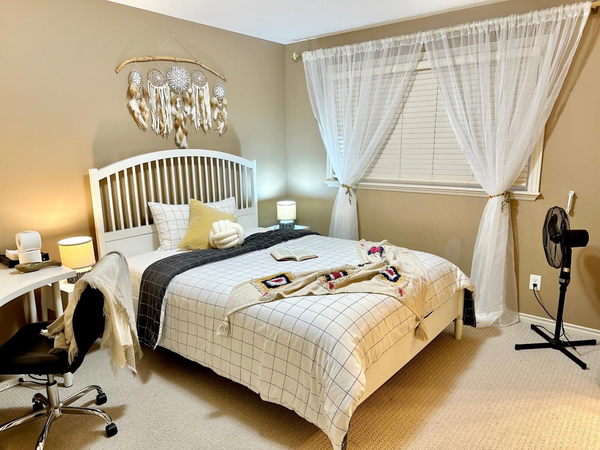 Scorpio House Langley Room B ภายนอก รูปภาพ